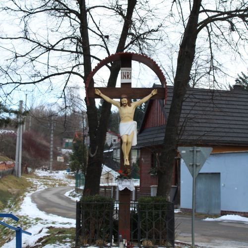 Cross of Liptovské Sliače – Nižný, at the intersection of Hlavná – Záhumnie