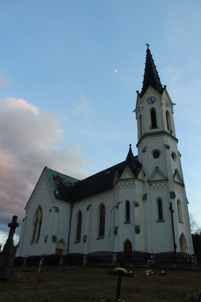 Kostol Panny Márie Ružencovej v Černovej 03