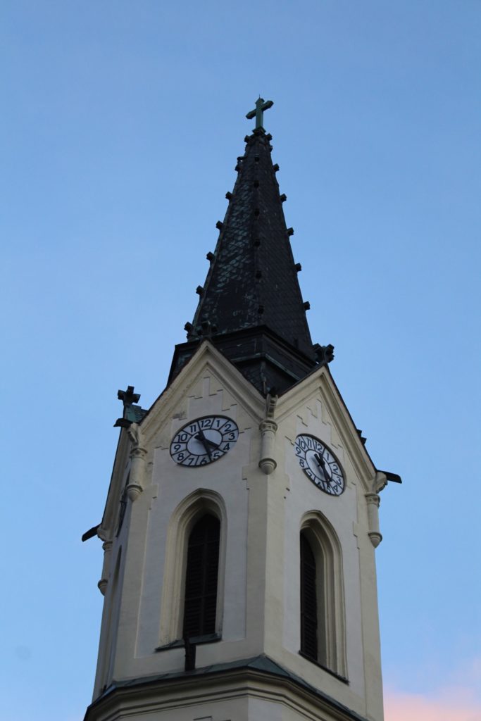 Kostol Panny Márie Ružencovej v Černovej 25