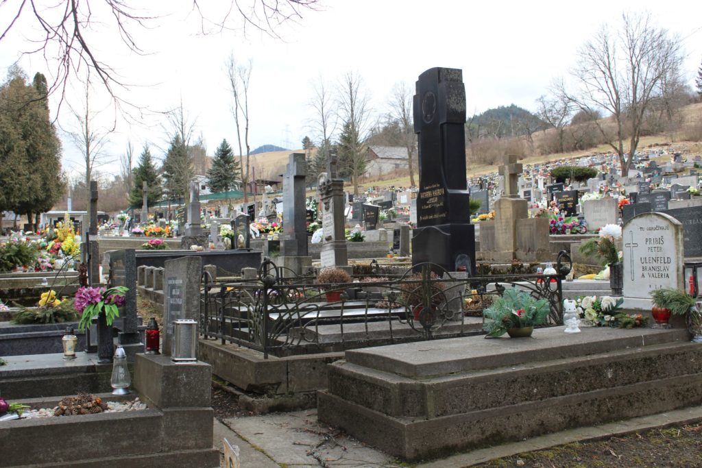 Mestský cintorín v Ružomberku 03