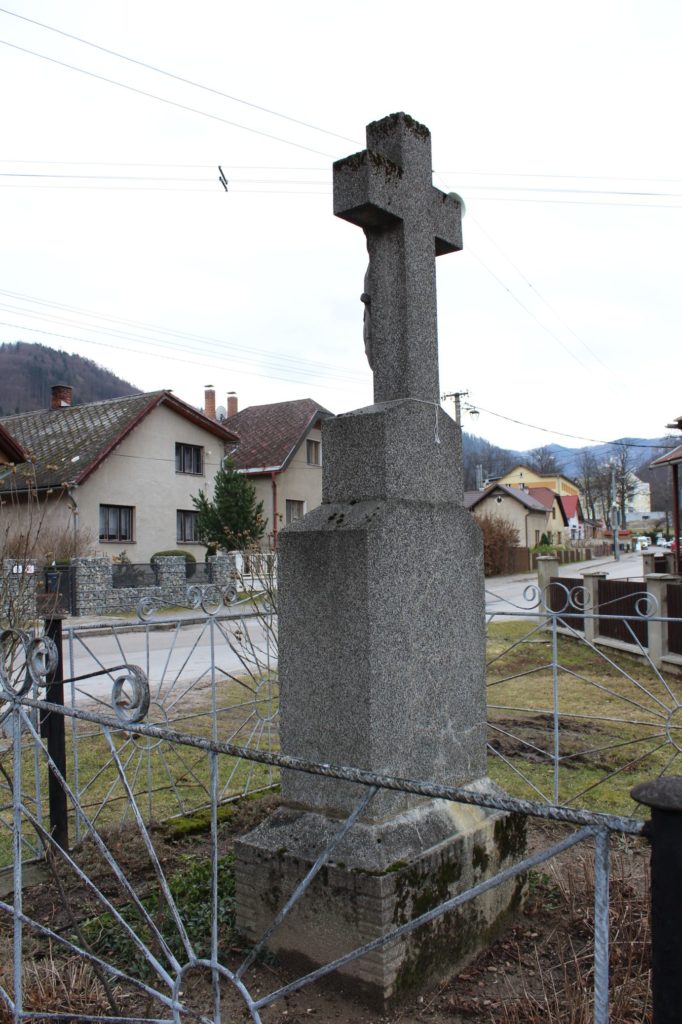 Kríž Ľubochňa, ulica Bahurina 06