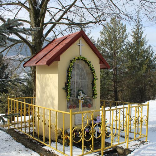 Kaplnka Sedembolestnej Panny Marie Hrboltová, Hruštie