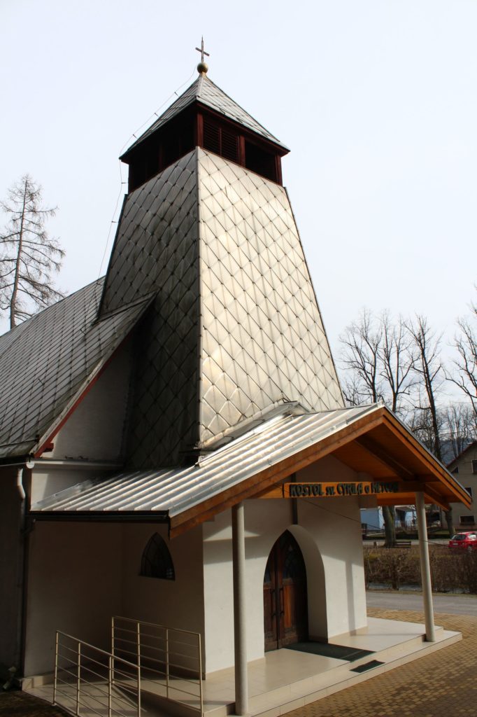 Kostol sv. Cyrila a Metoda v Ľubochni 02