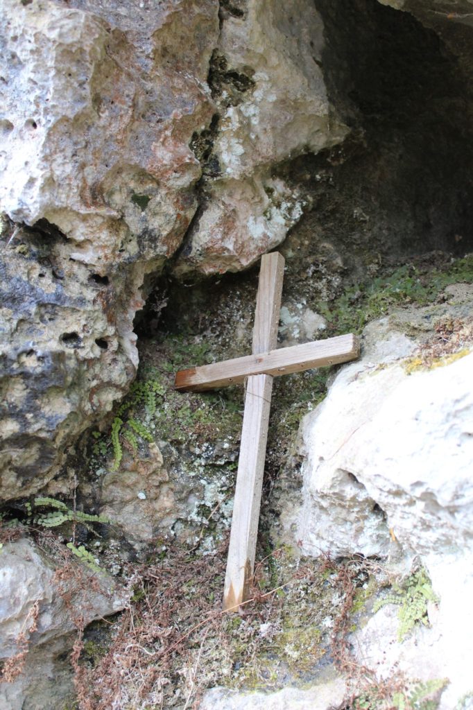Lurdská jaskyňa Biely Potok, Trlenská dolina Jezuitská zotavovňa 03