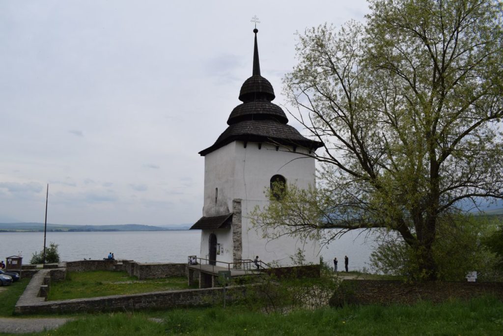 Kostol Panny Márie pri Liptovskej Mare 04