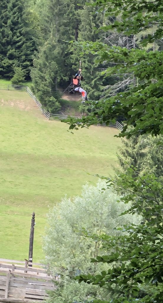 Zipline Obrova žinka 01
