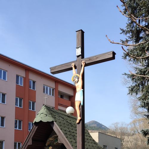 Kríž Likavka, pri kaplnke Jaskyňa Lurdskej Panny Márie