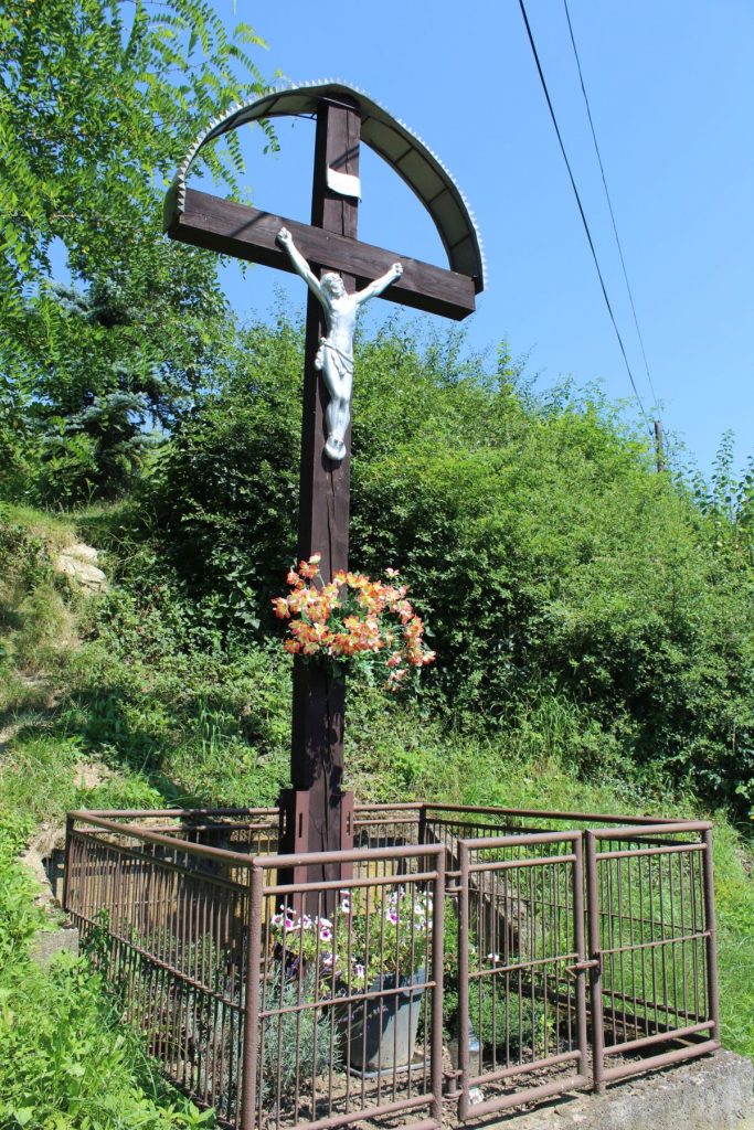 Kríž Švošov, Staničná 02