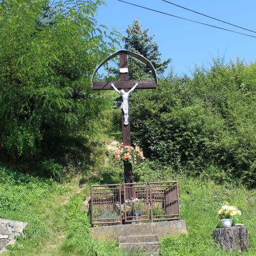 Kríž Švošov, Staničná