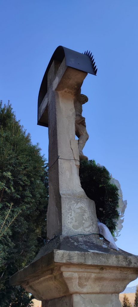 Kríž na cintoríne, Liptovské Sliače - Stredný 08