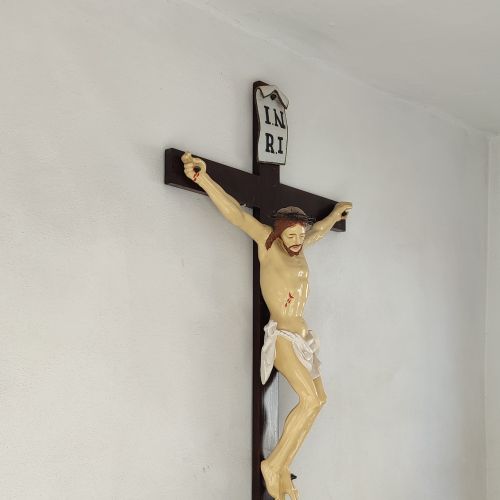 Kríž v opevnení kostola, Liptovské Sliače – Stredný