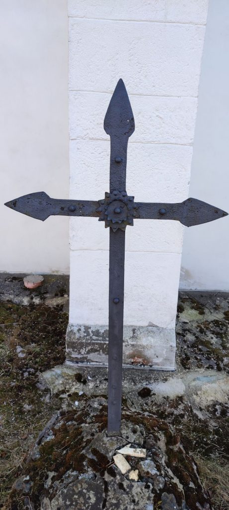 Krížik pri kostole, Liptovské Sliače - Stredný 05