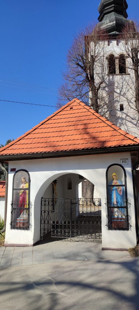 Zastavenie južná brána opevnenia kostola, Liptovské Sliače - Stredný 11
