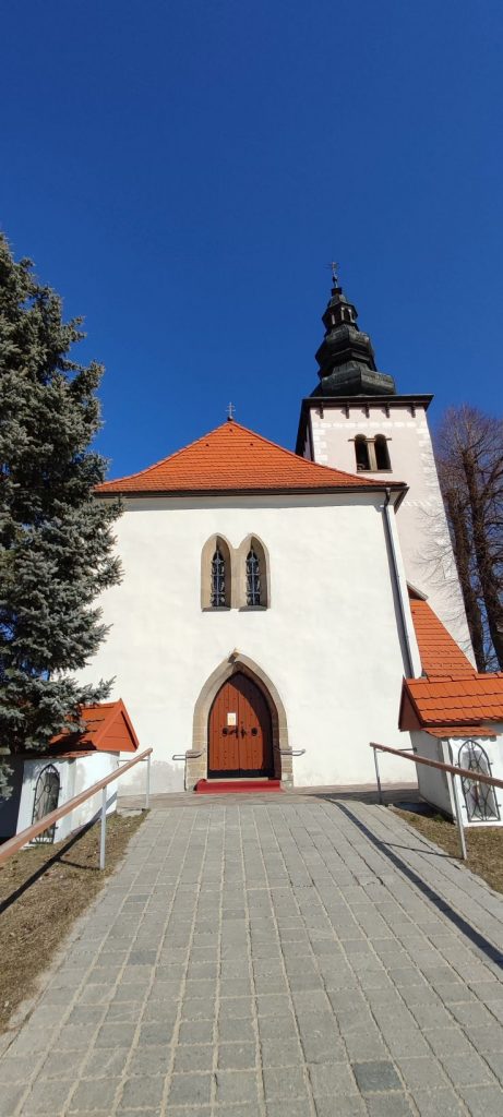 Zastavenie nový západný vstup do kostola, Liptovské Sliače - Stredný 06