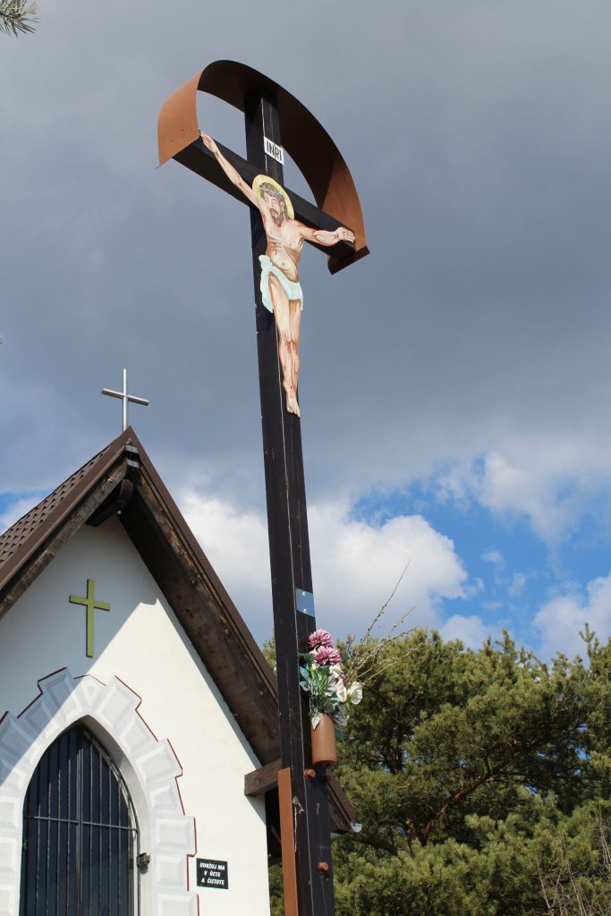 Kríž na konci kalvárie, Lisková