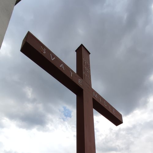 Misijný kríž pri kostole, Stankovany