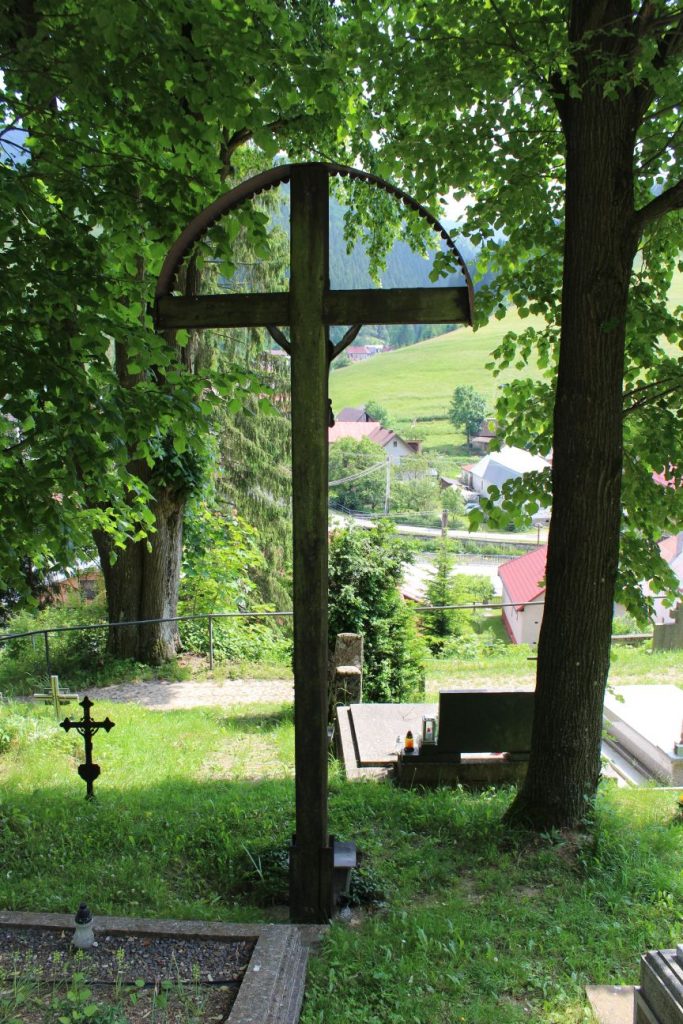 Kríž na starom cintoríne, Liptovské Revúce - Nižná Revúca 04