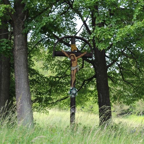 Kríž pod poľanou, Liptovské Revúce – Nižná Revúca