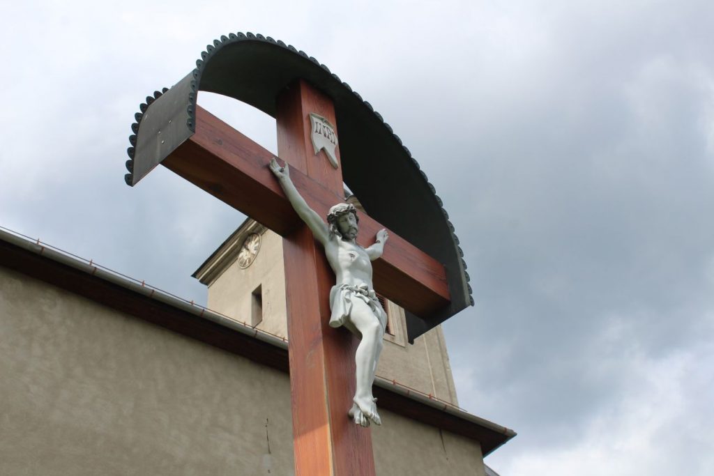 Kríž pri kostole, Ludrová 03