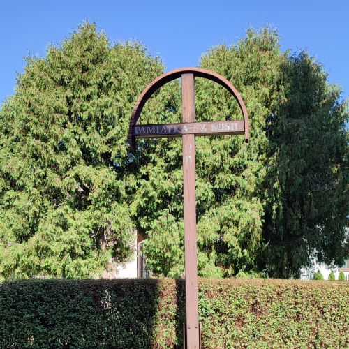 Misijný kríž pri kostole, Lisková