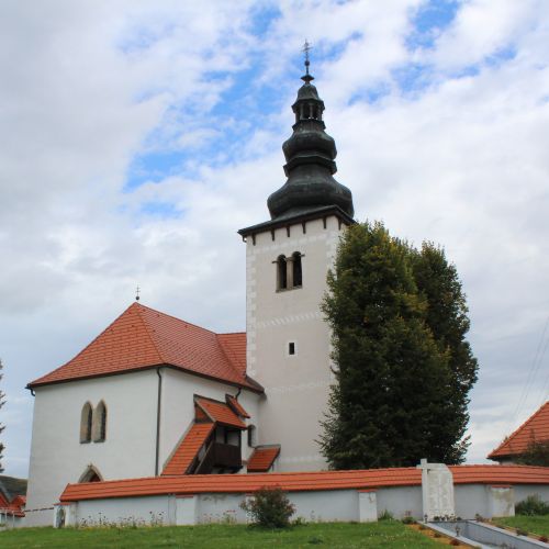 Kostol sv. Šimona a Júdu v Liptovských Sliačoch