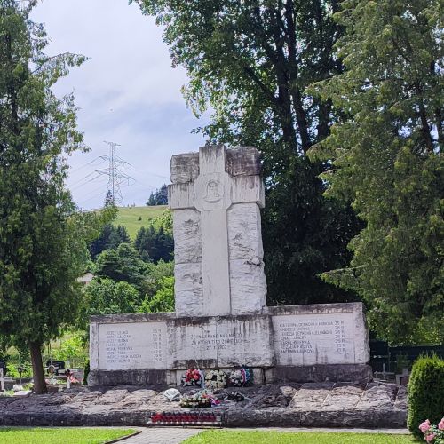 031 Pamätník obetiam černovskej tragédie