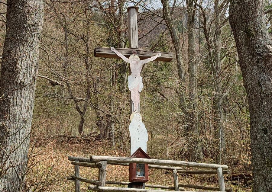 Kríž na Podšípe, Stankovany